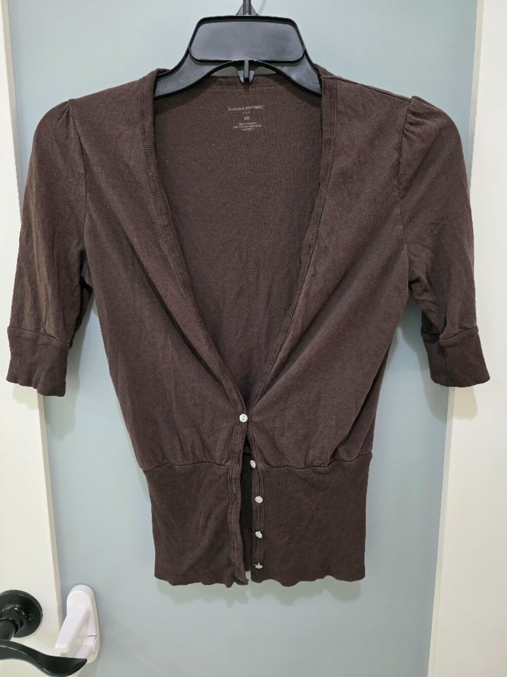 Banana Republic Brown Cardigan – Women’s XS Button Front Lightweight‎ Sweater